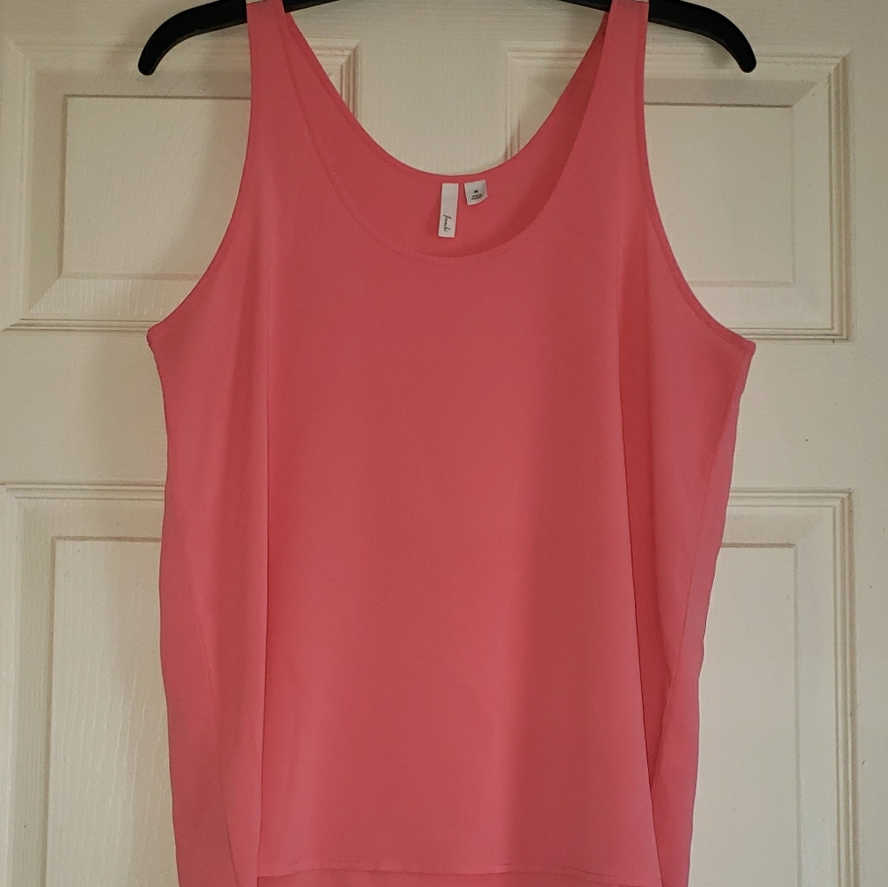 Coral tank top